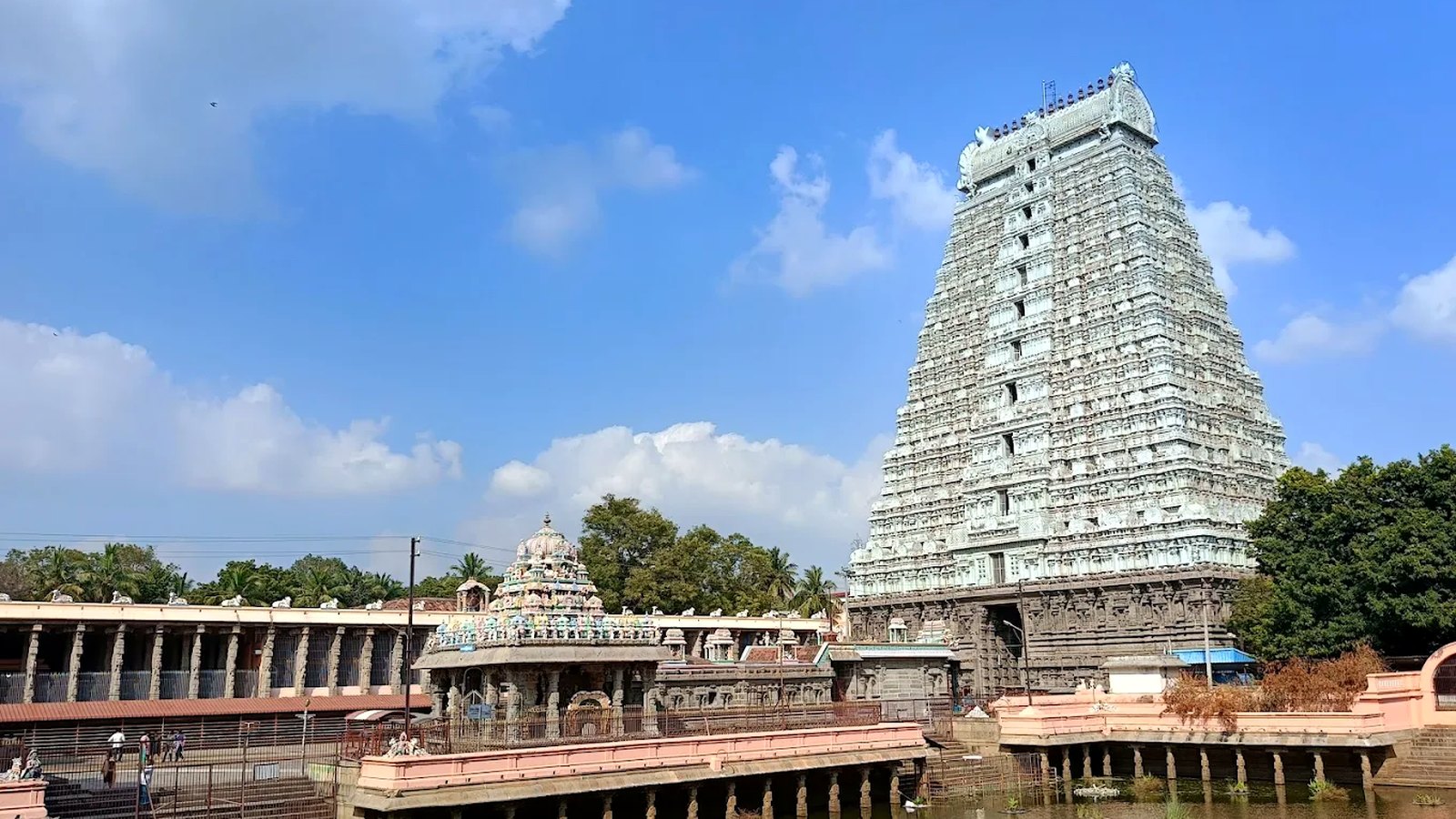 The towering Rajagopuram of the Arunachaleswarar temple reflected in the temple tank at Tiruvannamalai